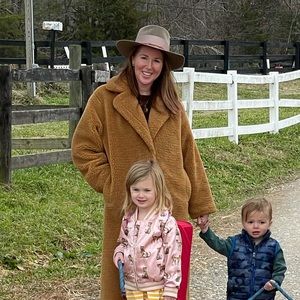 Meet your Posher, Aundrea